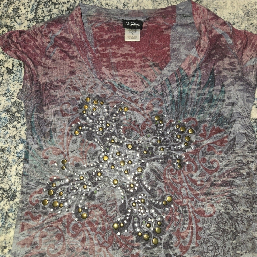 Vanity Red Graphic Embellished Short Sleeve Tee